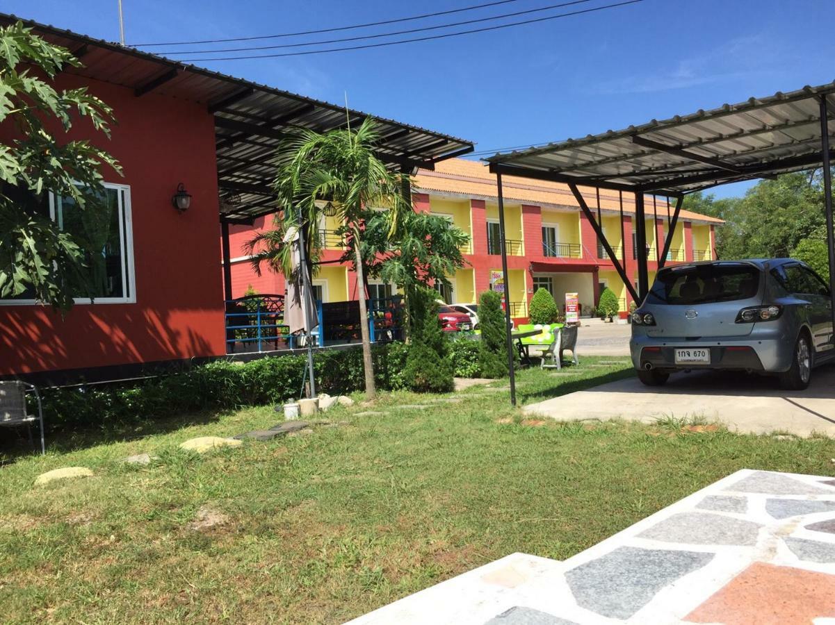 Greenfield Residence Prachinburi Ngoại thất bức ảnh